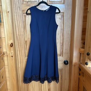 Elegant Navy Blue Sleeveless Dress